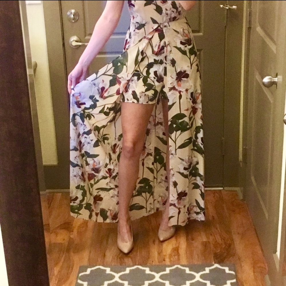 Floral maxi romper shorts dress. Size S